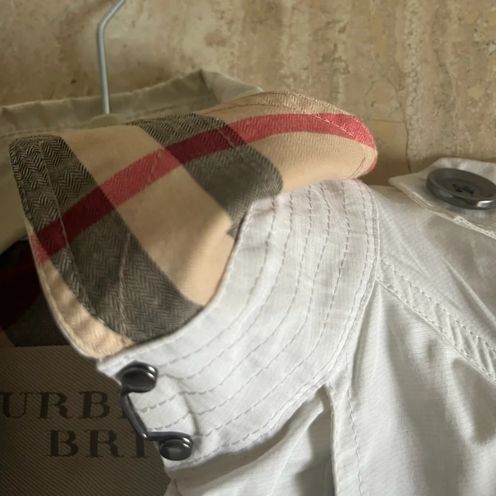 Burberry Brit White Jacket - Picture 8 of 15